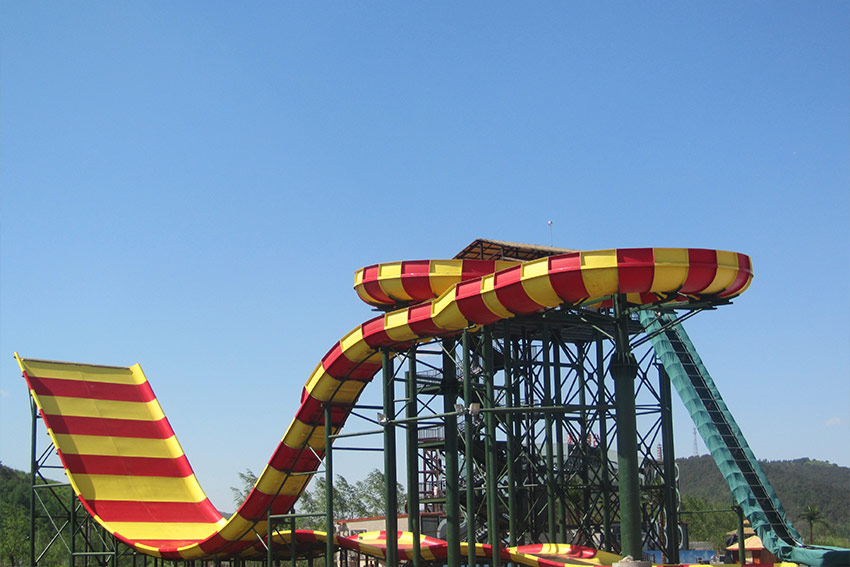Platform Height 13m Fiberglass Water Slide 2 Person Amusement Park Use