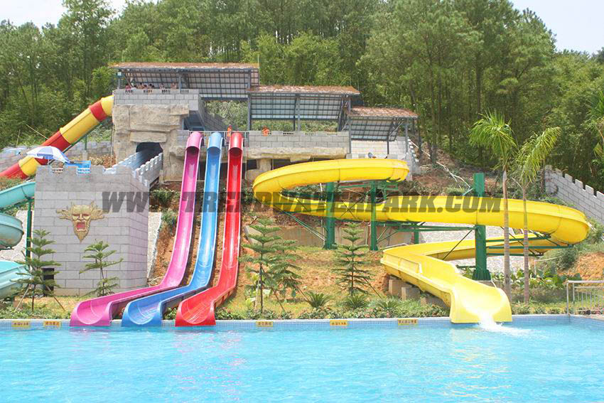 Hot Sale Custom Spiral Water Slides For Aqua Water Park in China