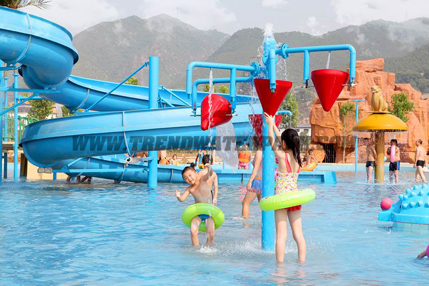 Customized Spiral Fiberglass Water Slide Games For Resorts Or Hotel